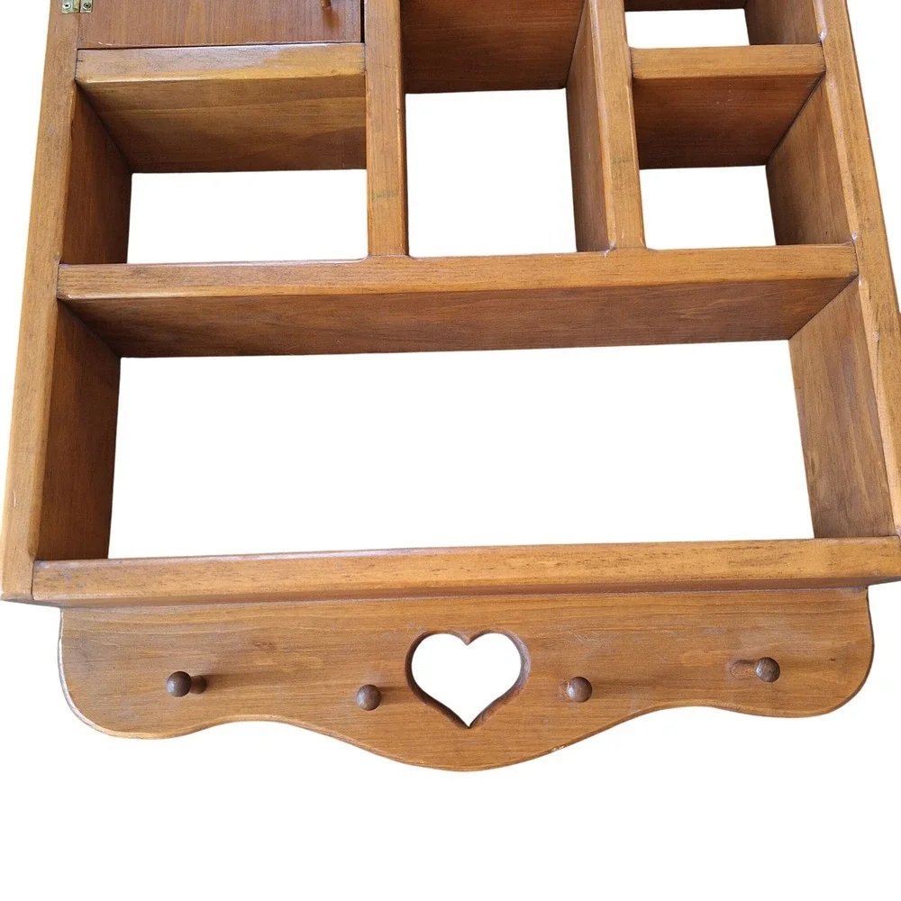 Vintage Cottagecore Wooden Heart Cutout Trinket Shelf Pegs Peekaboo Large